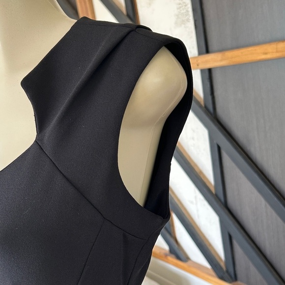 Elegant business casual women’s Black Dress size 8 - Picture 5 of 9